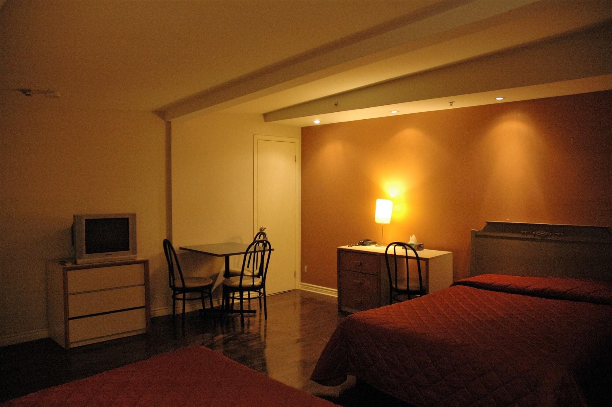 מונטריאול Hotel Saint-Andre מראה חיצוני תמונה