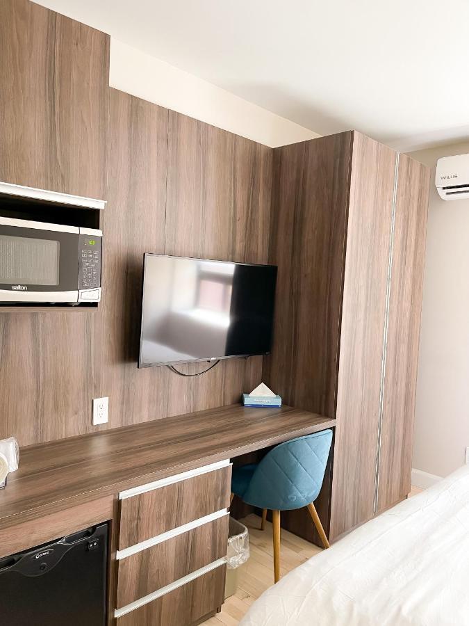 מונטריאול Hotel Saint-Andre מראה חיצוני תמונה