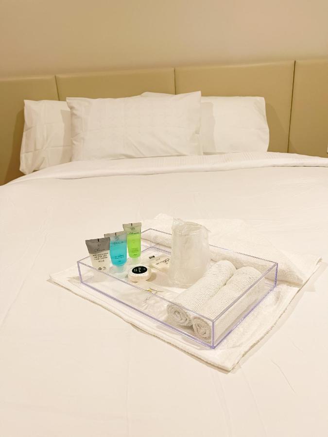 מונטריאול Hotel Saint-Andre מראה חיצוני תמונה