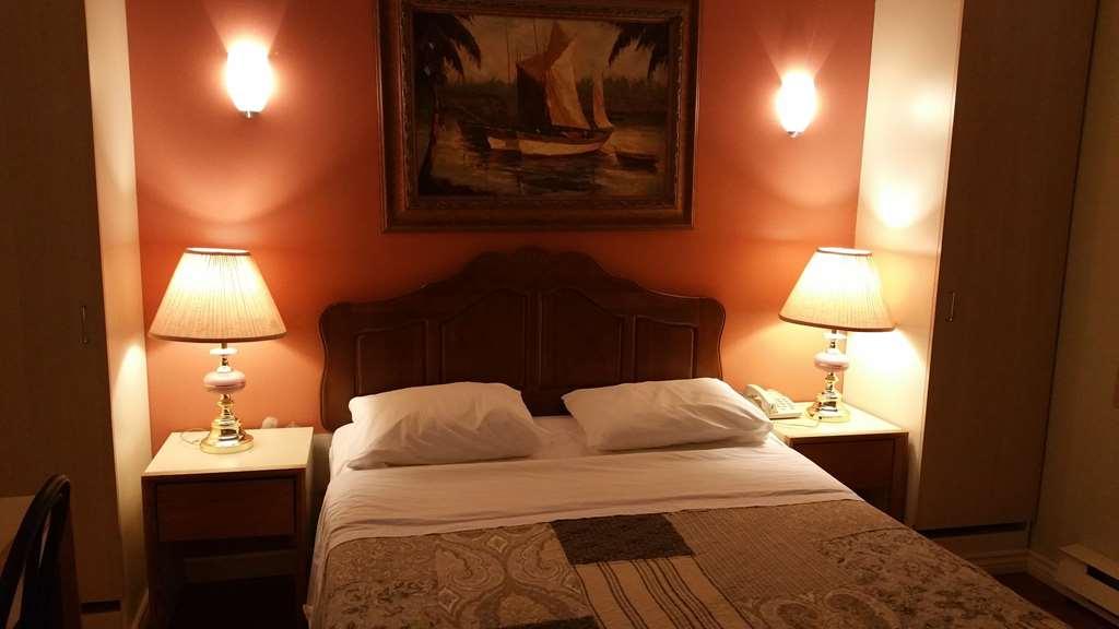 מונטריאול Hotel Saint-Andre חדר תמונה