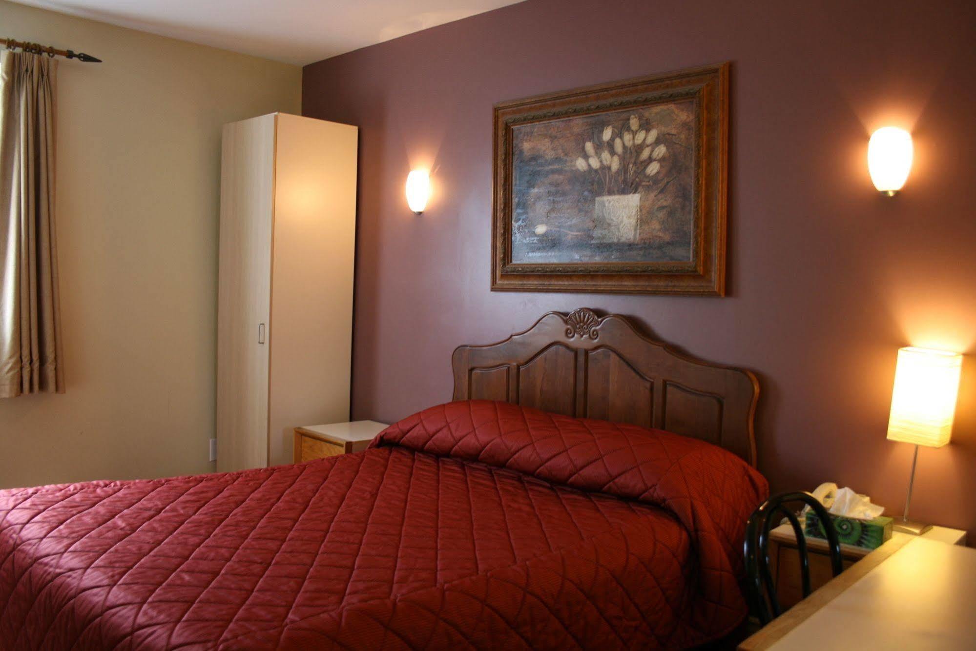 מונטריאול Hotel Saint-Andre מראה חיצוני תמונה