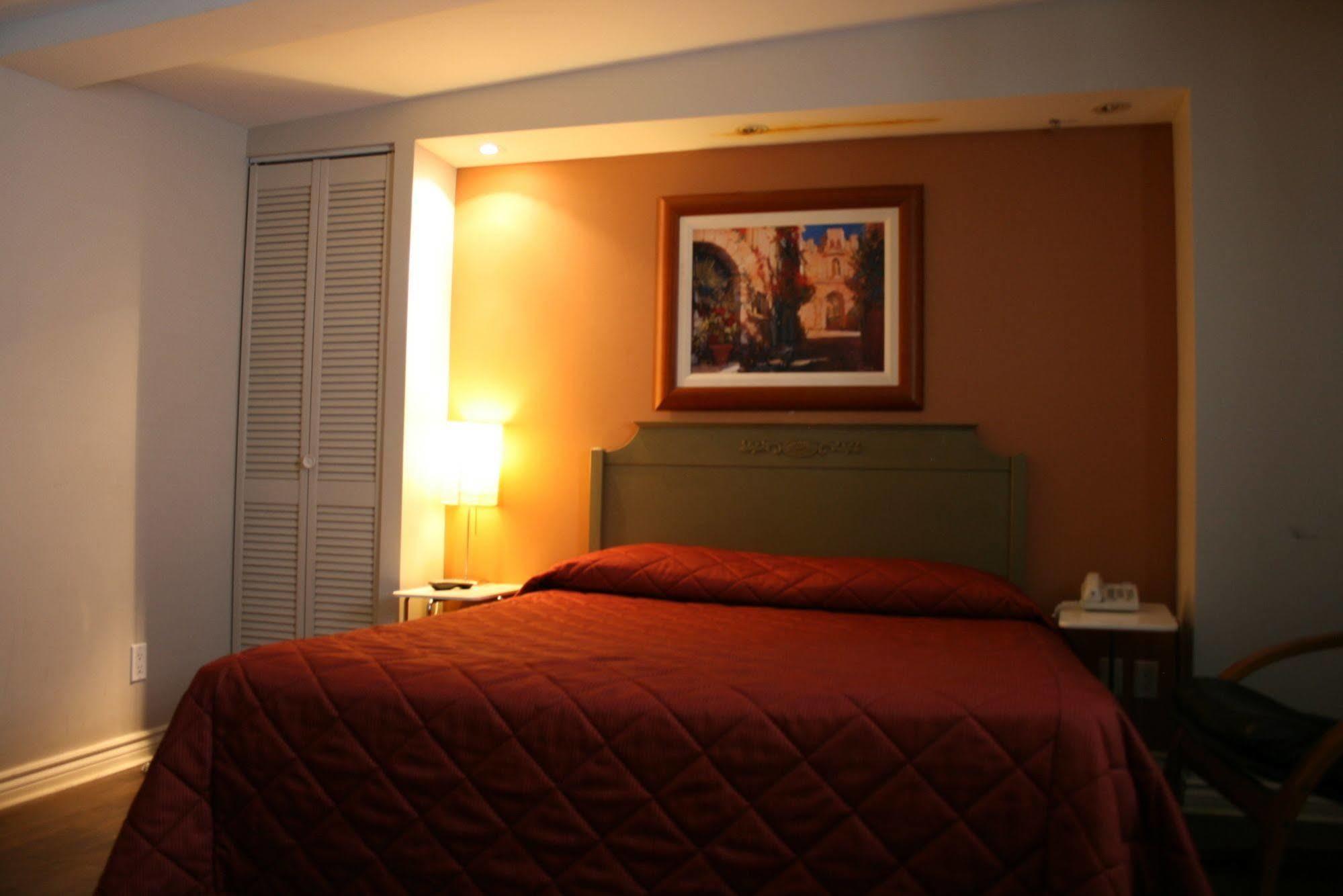 מונטריאול Hotel Saint-Andre מראה חיצוני תמונה